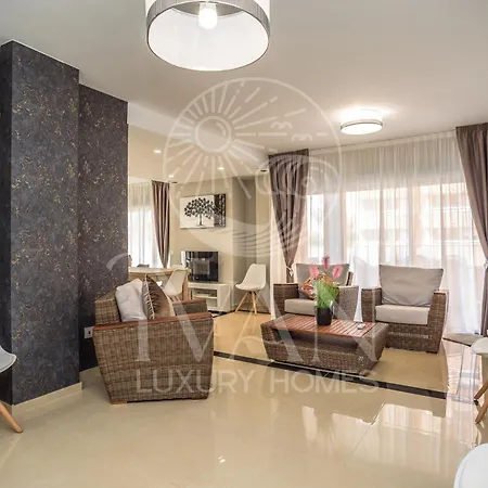 Apartment Casa Big Ivan Luxury Homes 1ªpta Norte 1ªlinea